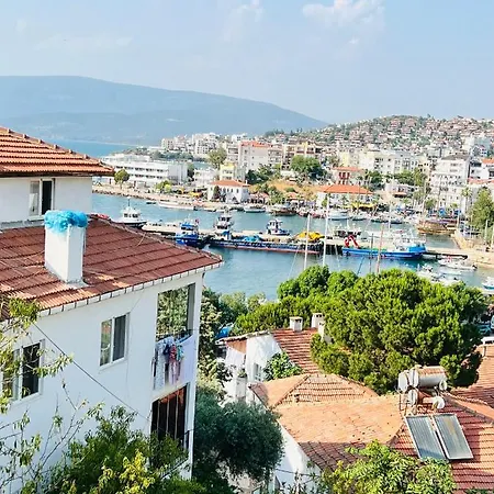 Апартаменты Gulluk De Deniz Manzarali Daire