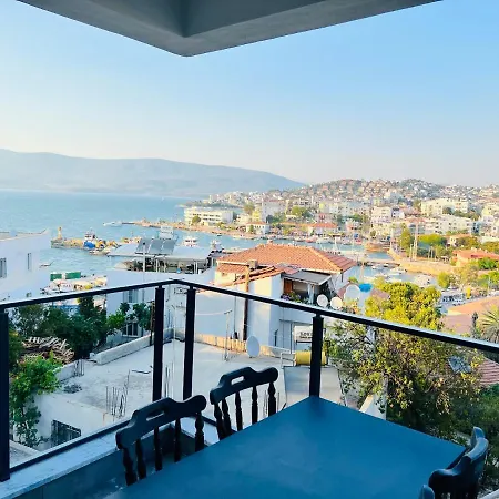 Daire Güllük De Deniz Manzaralı Daire