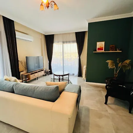 Güllük De Deniz Manzaralı Daire