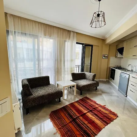 Güllük De Deniz Manzaralı Daire Daire Milas