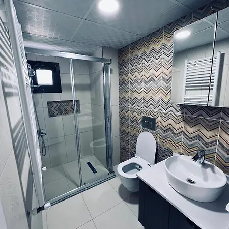 Daire Güllük De Deniz Manzaralı Daire